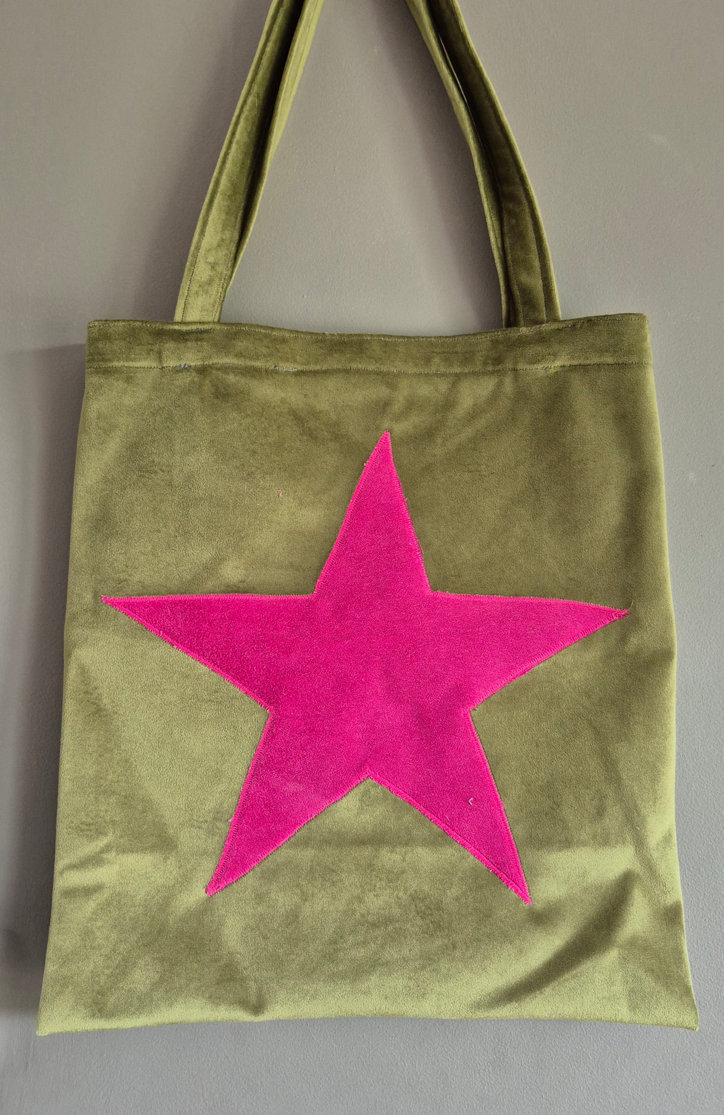 Luxury Tote Bag in Dark Green Velvet With Orange Velvet Star