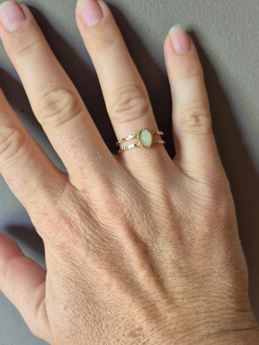 Adjustable Gold Ring with Stone
