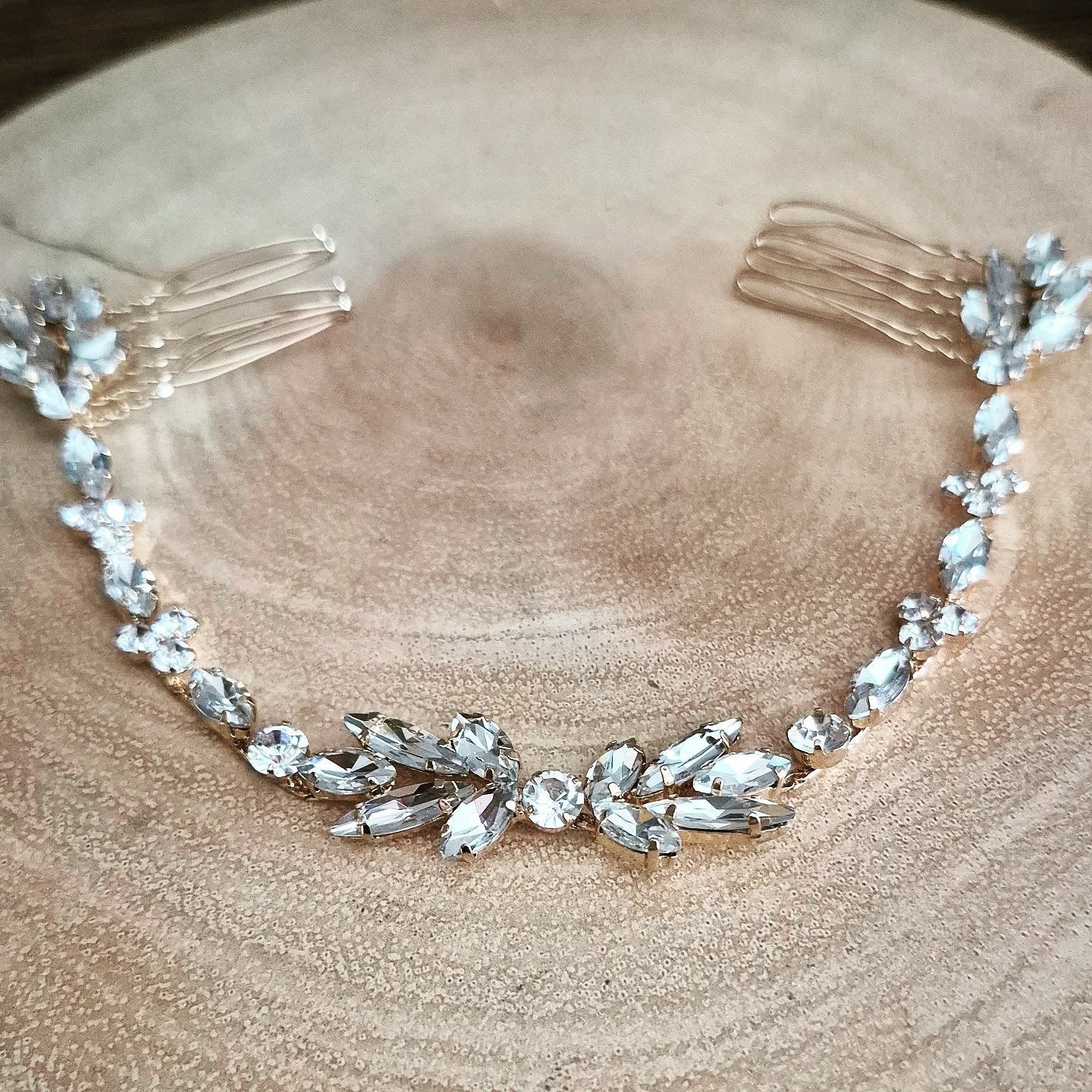 Elegant Crystal Hair Accessory