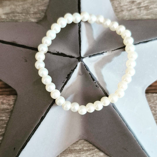 Elasticated Pearl Bracelet