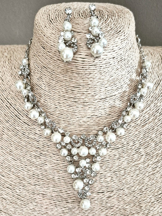 Bubbly Crystal & Pearl Statement Necklace Set