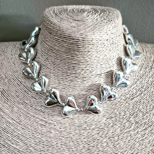 Chunky Short Heart Necklace