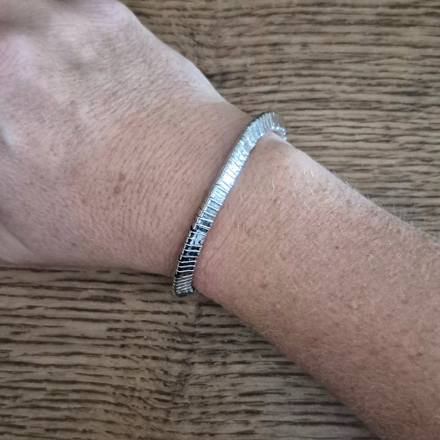 Silver Elasticated Bracelet