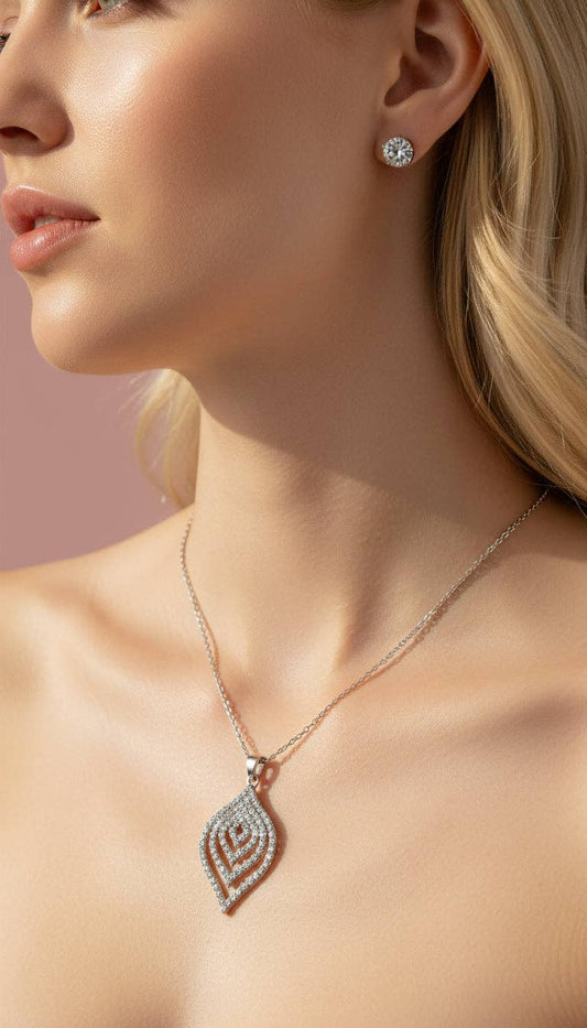 Crystal Layered Pendant Necklace & Earring Set: Silver