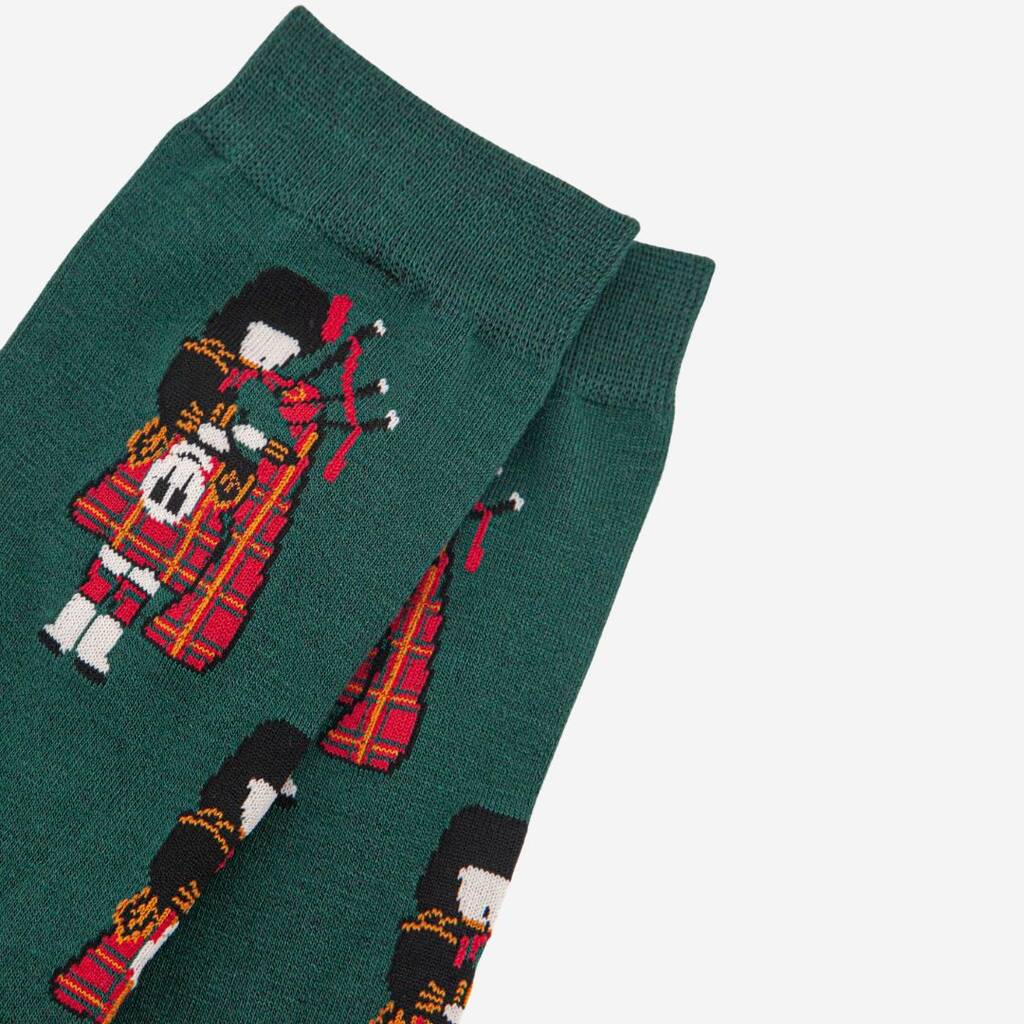 Men's Scottish Piper Bamboo Socks in Red Green