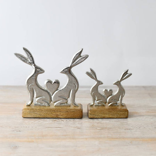 Rabbit & Heart On Wood Base Deco, 18cm