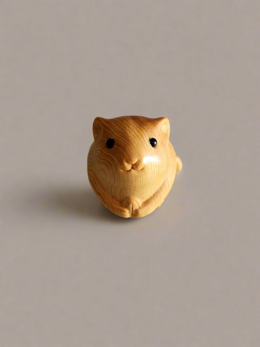 Tiny Wooden Mouse 4cm