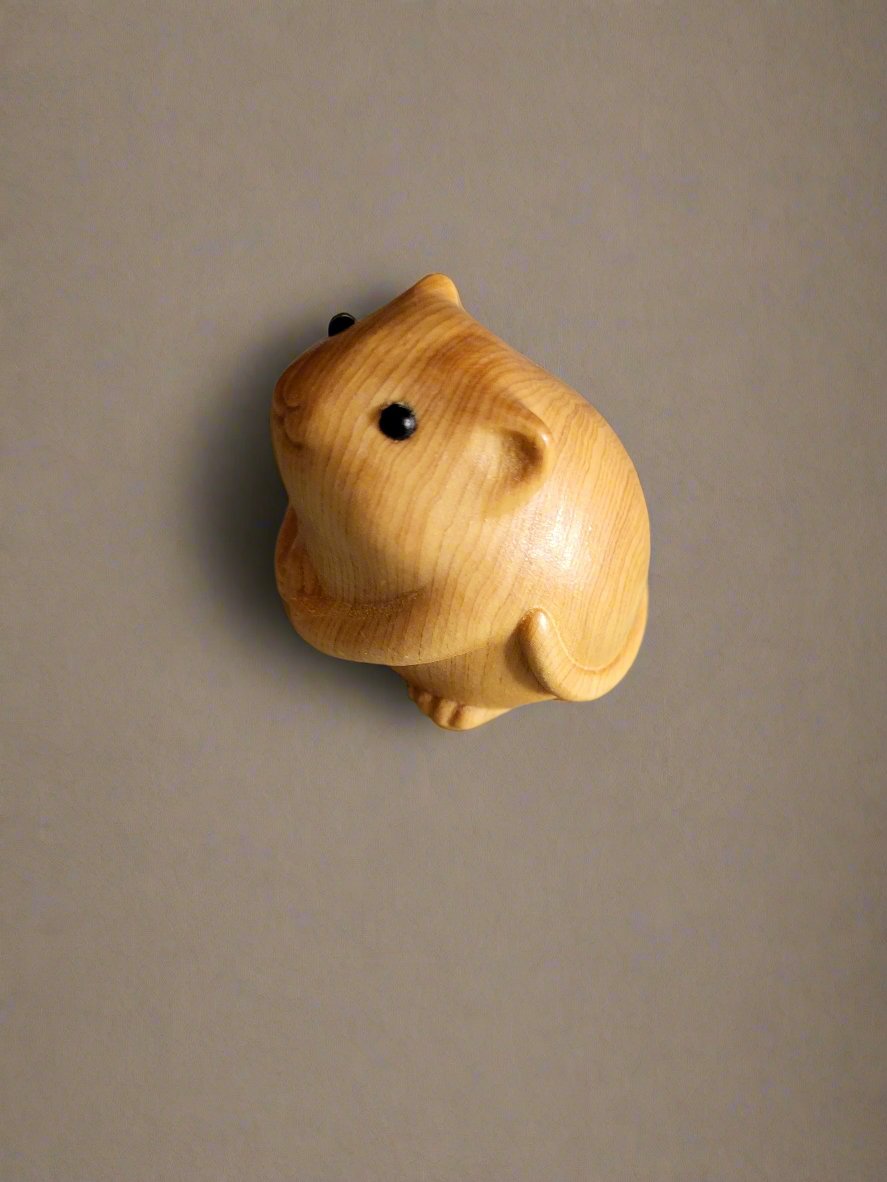 Tiny Wooden Mouse 4cm