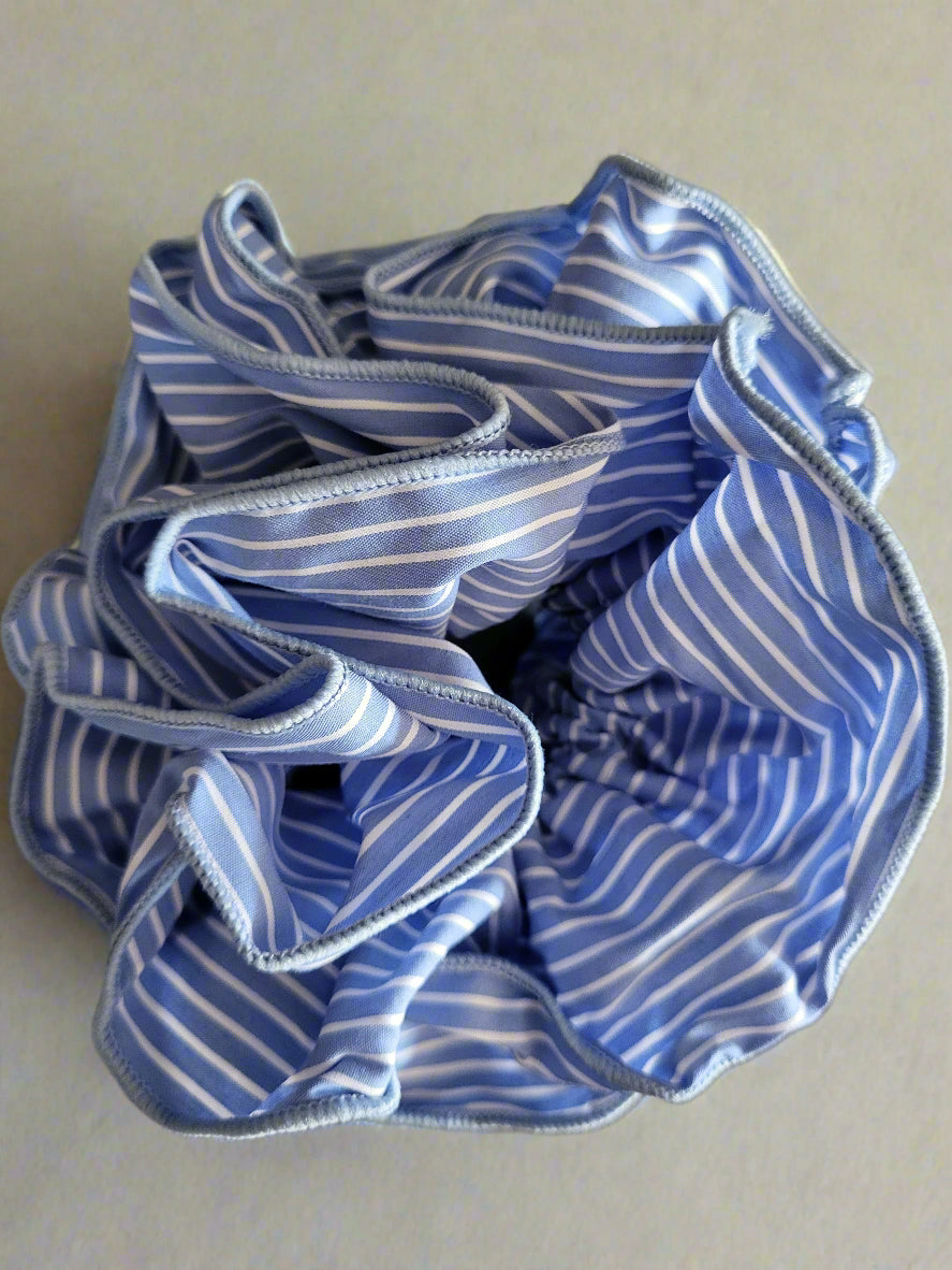 Super Full & Layered, Blue & White Scrunchie