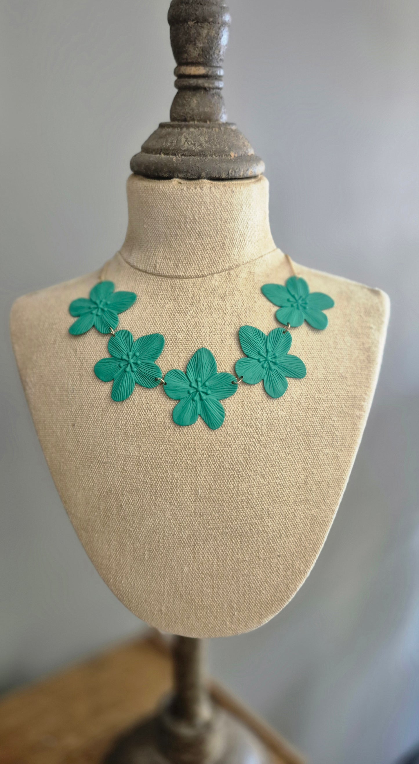 Teal Flower Necklace Set