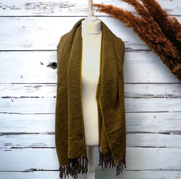 Snug Green Winter Cosy Scarf