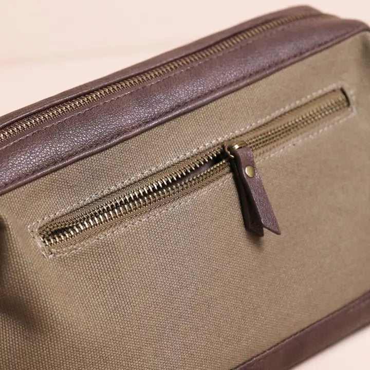 Men's Canvas Wash Bag in Tan