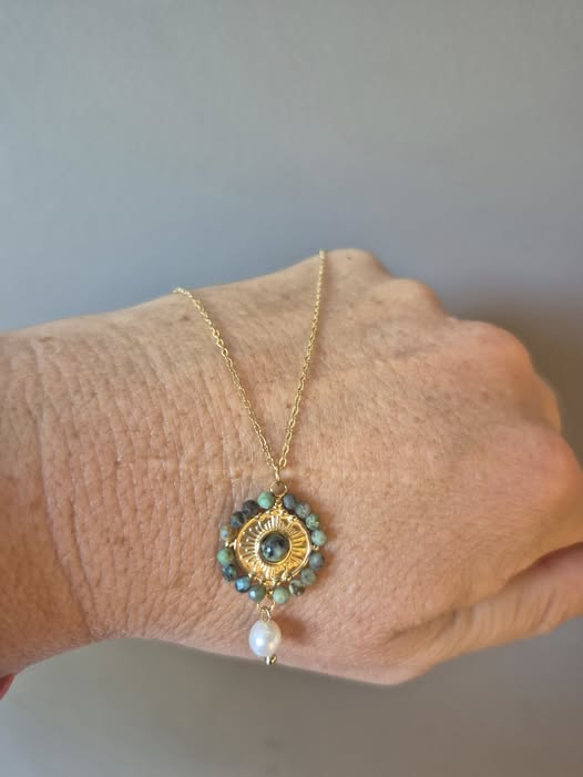 Elegant Gold Pendant Necklace with Natural Stone Beads