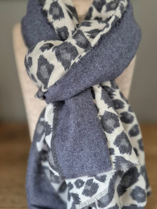 Super Soft Grey Leopard Print Scarf