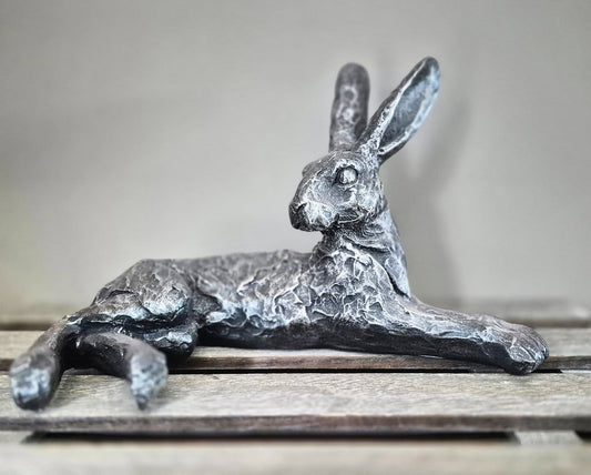 Hare Relaxing 26cm