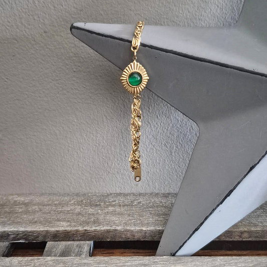 Gold Bracelet With Green Centre