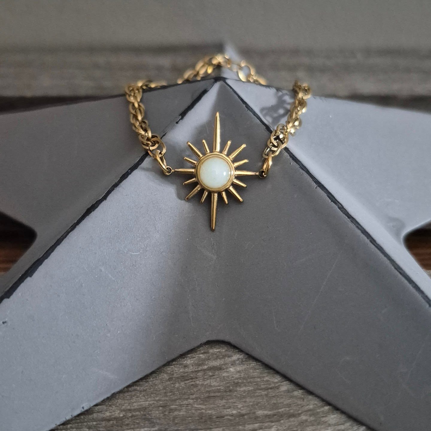 Gold Bracelet With Star Shape