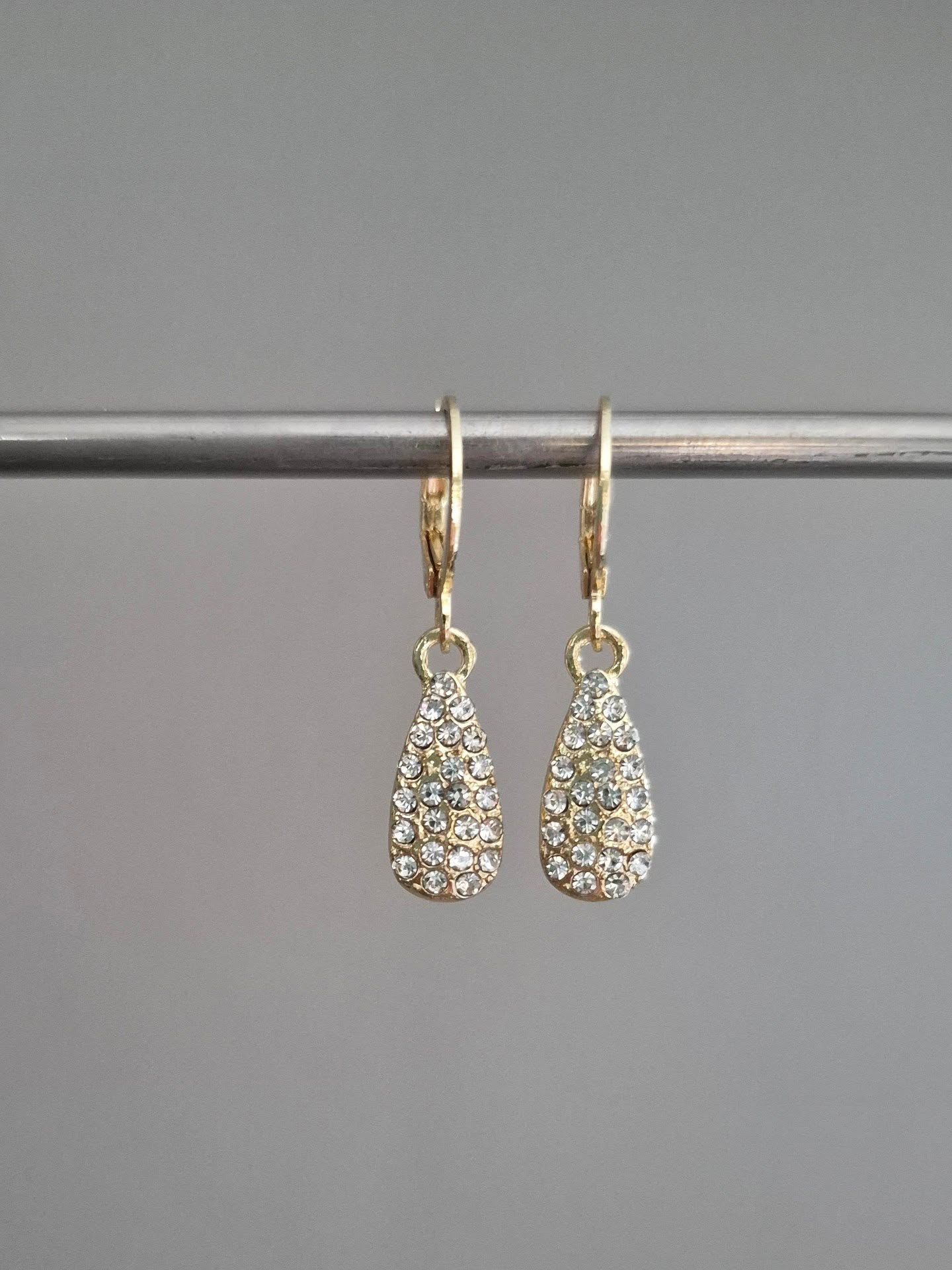 Gold & Crystal Droplet Earrings