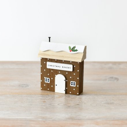 Wooden Christmas Pudding House 12cm