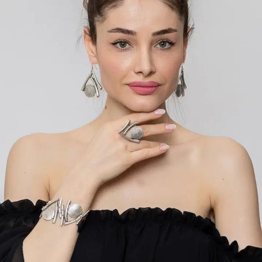 Zeydor Avantgarde  - Silver Plated Asena Earring, Bracelet, Ring Set