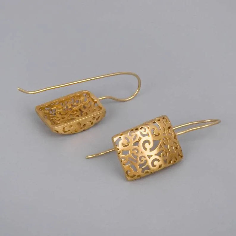 Swirl Patterned Rectangle Drop Earrings - Gold