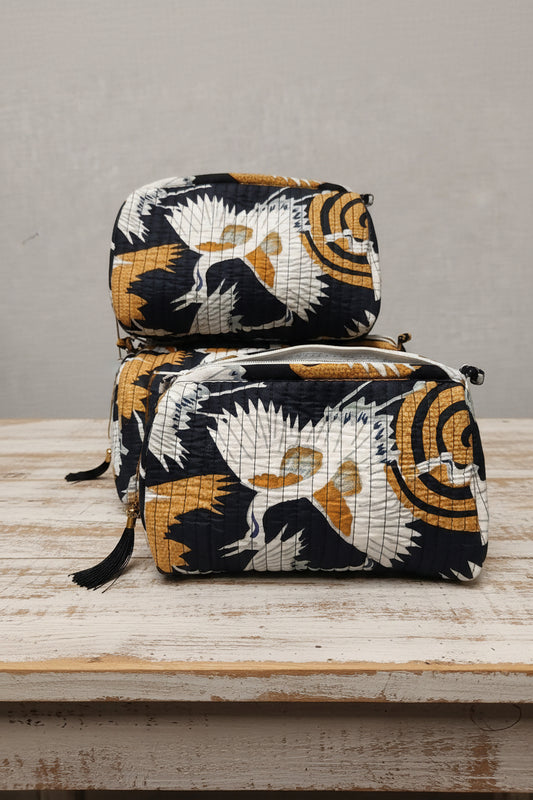 100% Cotton Quilted Washbag 3 Sizes - Small Medium Large