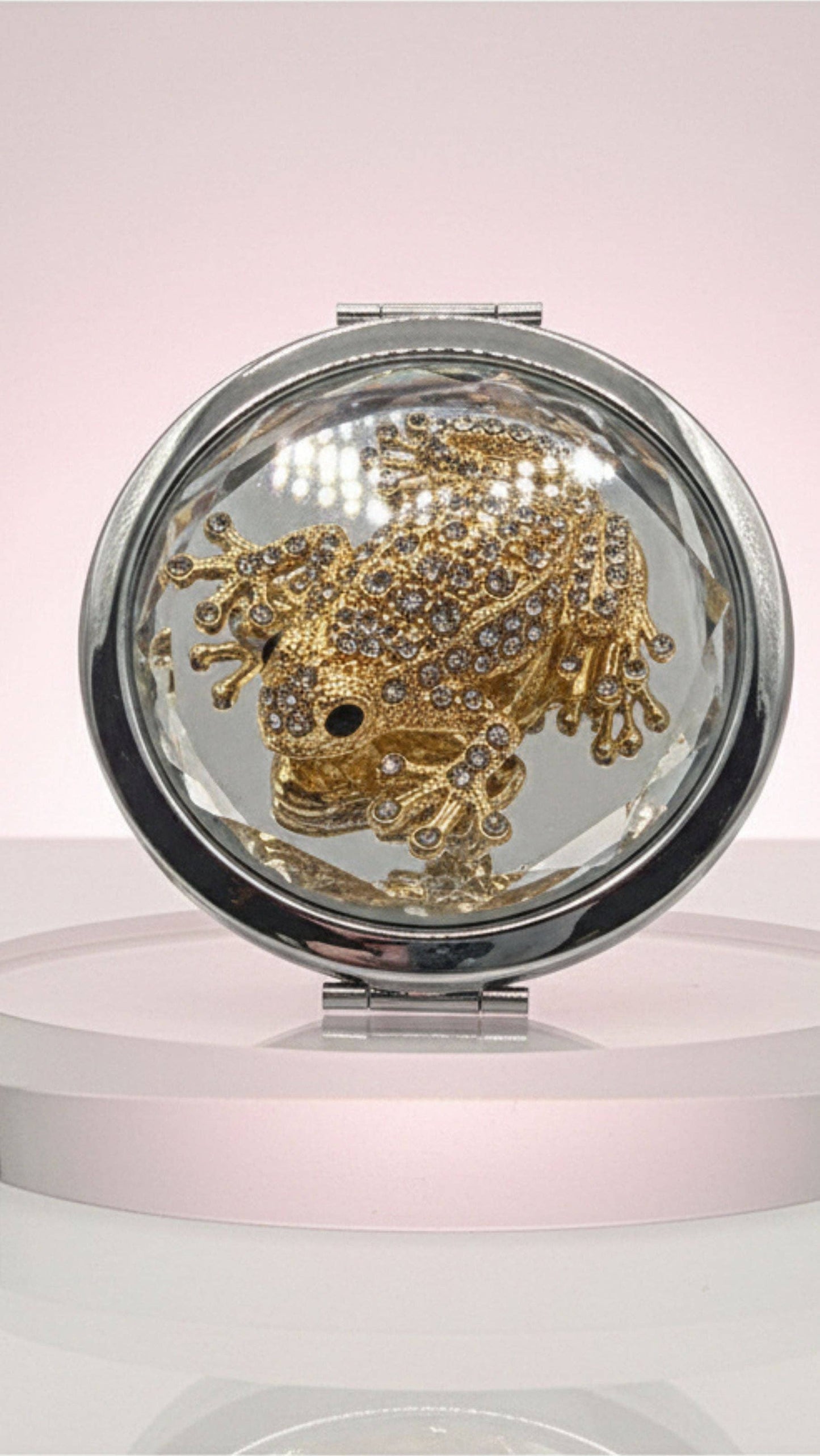 Crystal Frog Compact Mirror & Gift Box: White